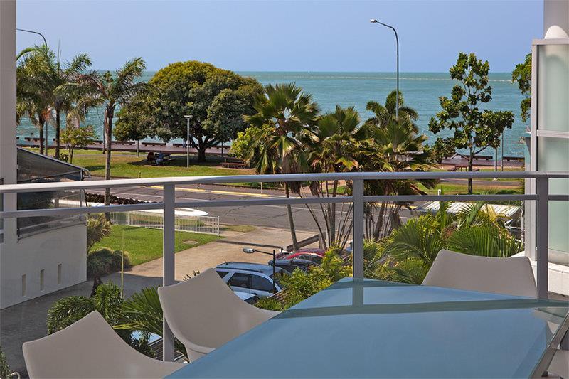 วิสชั่นอพาร์ทเม้น Aparthotel แคนส์ ภายนอก รูปภาพ